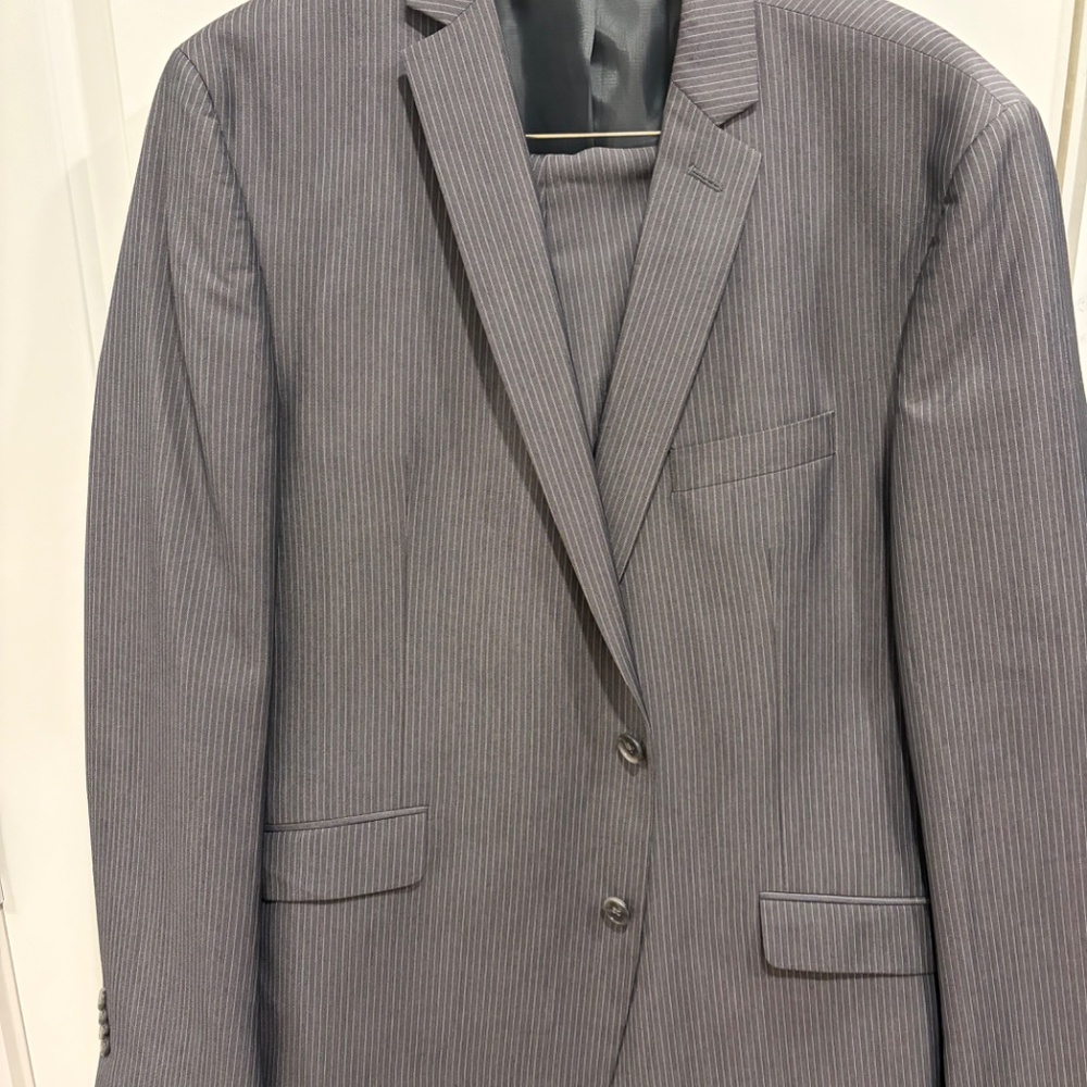Men's Suit